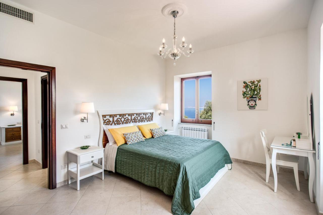 Mediterranean House ซอร์เรนโต ภายนอก รูปภาพ